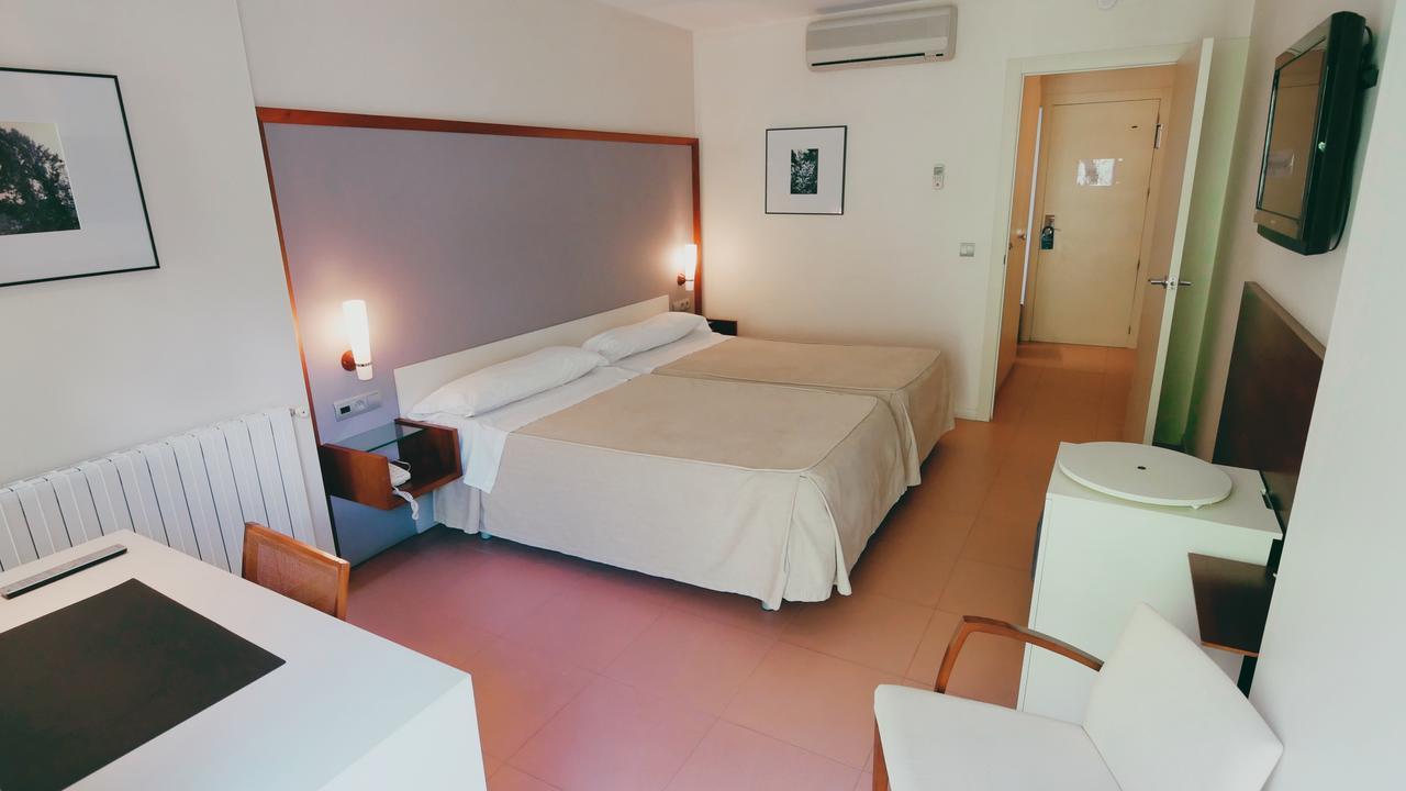 ホテル Balneario De Tus ジェステ エクステリア 写真