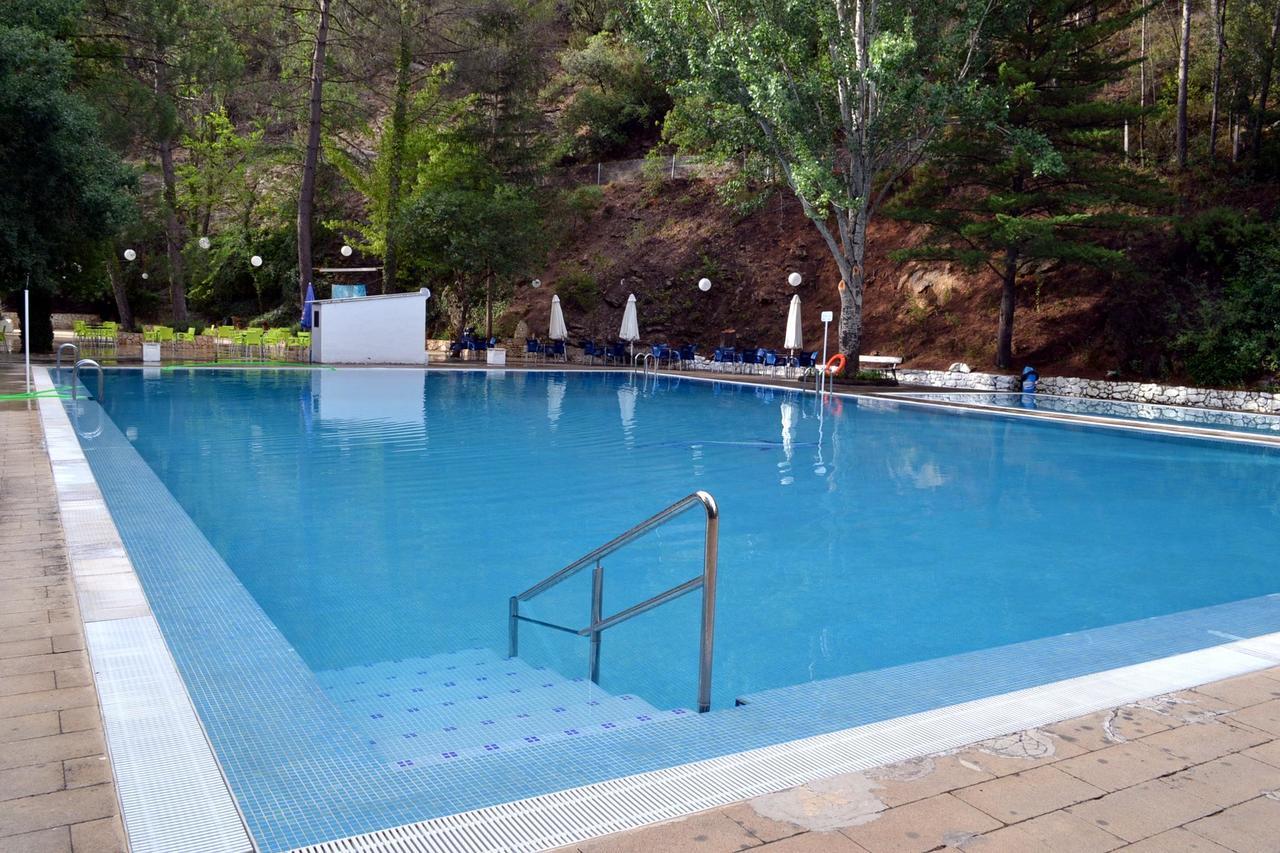 ホテル Balneario De Tus ジェステ エクステリア 写真